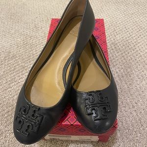 Tory Burch Ballet Flats. Size 7. Navy